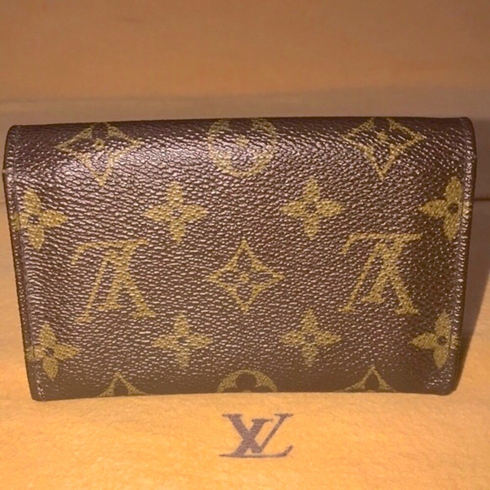 Louis Vuitton Monogram Portefeiulle Tresor with Gold Trim Edges - Picture 3 of 15